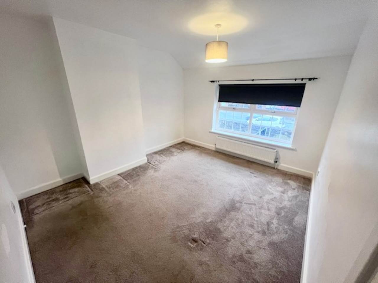 Birdwell, Barnsley 3 Bed SemiDetached House, Worsbrough Road, S70