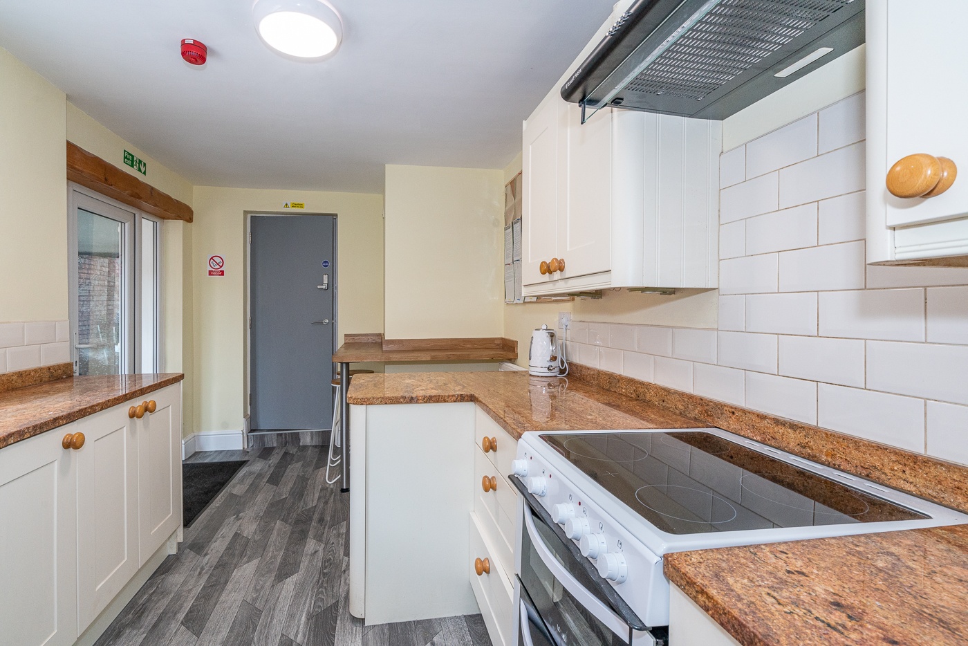 Tamworth Studio Flat, Orchard Street, B79 To Rent Now for £910.00 p/m