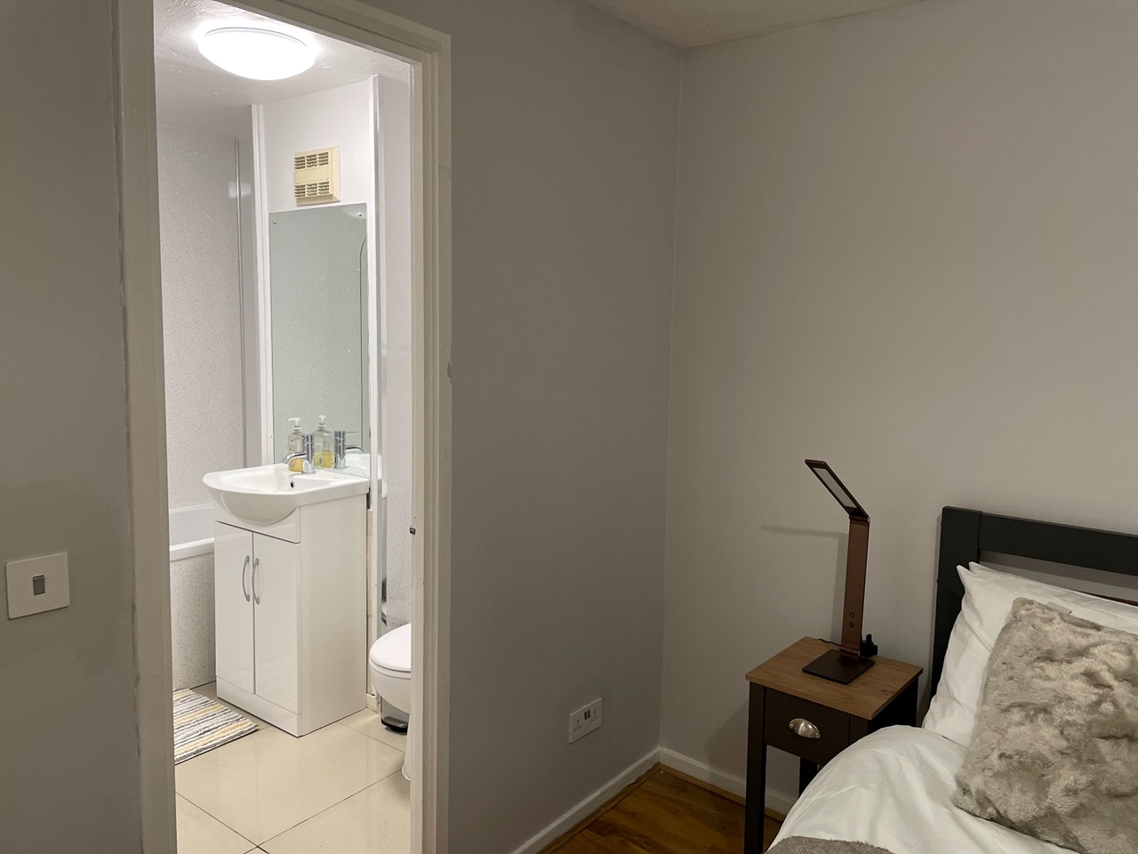 London - 3 Bed Terraced House, Goldfinch Road, SE28 - To Rent Now for £