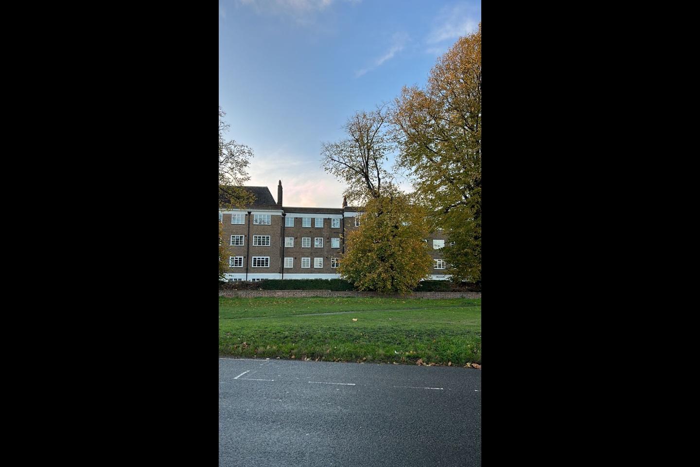 London 2 Bed Flat, Dartmouth Court, SE10 To Rent Now for £2,200.00 p/m