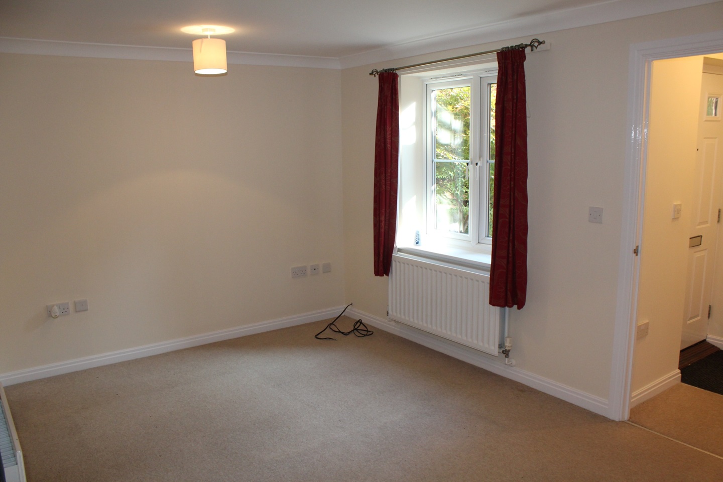 Gamston, Nottingham 2 Bed Terraced House, Bramley Court, NG2 To
