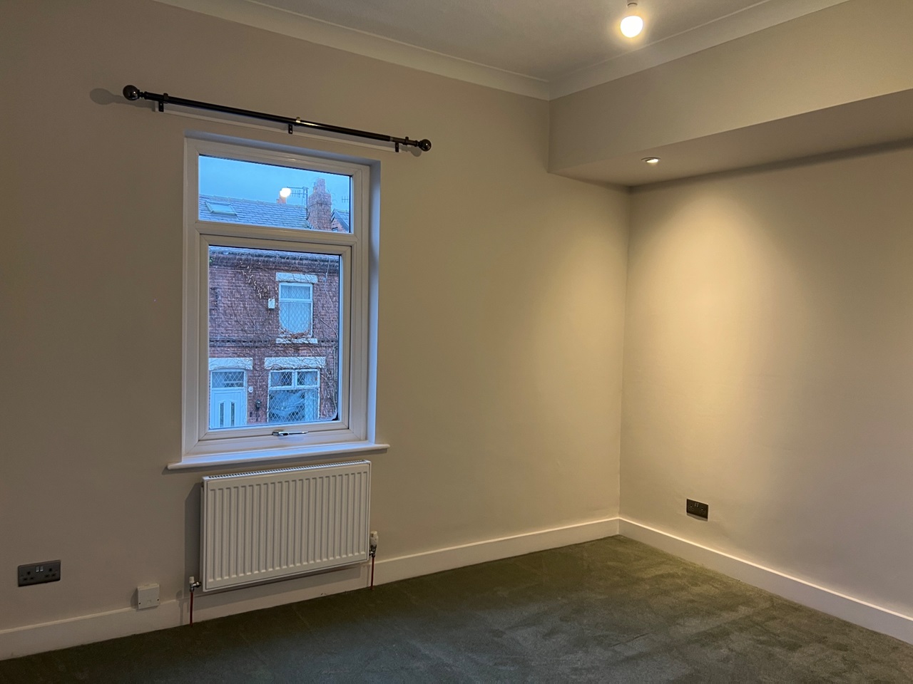 Stockport 2 Bed Terraced House, Caistor Street, SK1 To Rent Now for