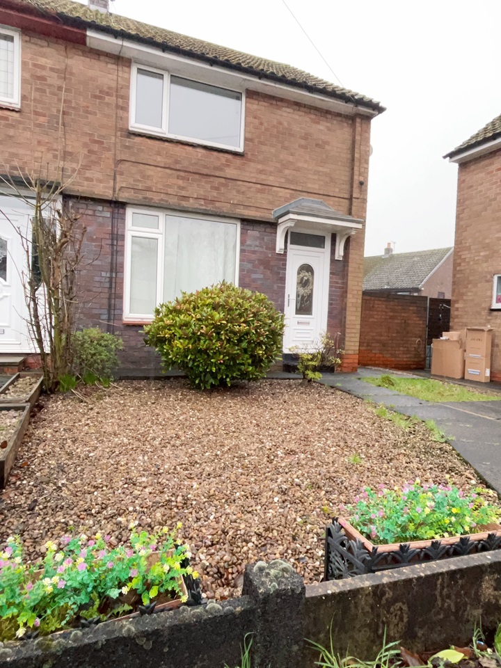 Westhoughton, Bolton 2 Bed End Terrace, Bamber Croft, BL5 To Rent Now for £700.00 p/m