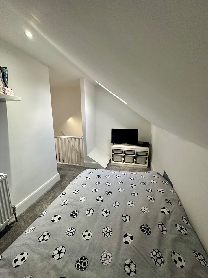 Elland 3 Bed Terraced House, Turnpike Street, HX5 To Rent Now for £