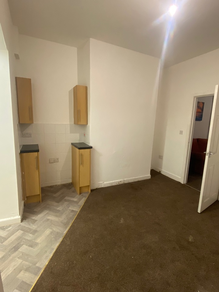 Burnley 2 Bed Terraced House, Eldwick Street, BB10 To Rent Now for