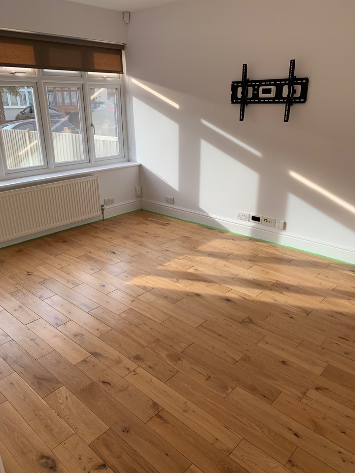 Hornchurch 3 Bed End Terrace, Road, RM11 To Rent Now for £