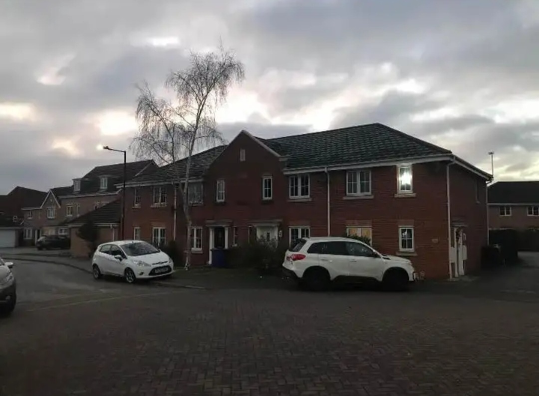 Armthorpe, Doncaster 3 Bed Terraced House, Sargeson Road, DN3 To