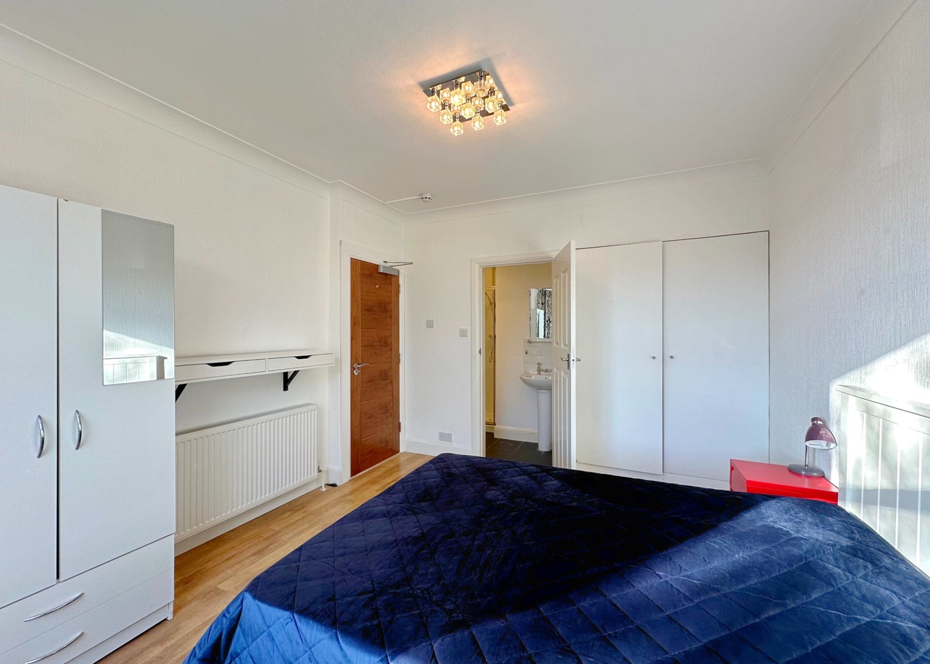 London Studio Flat, Cricklewood, NW2 To Rent Now for £1,195.00 p/m
