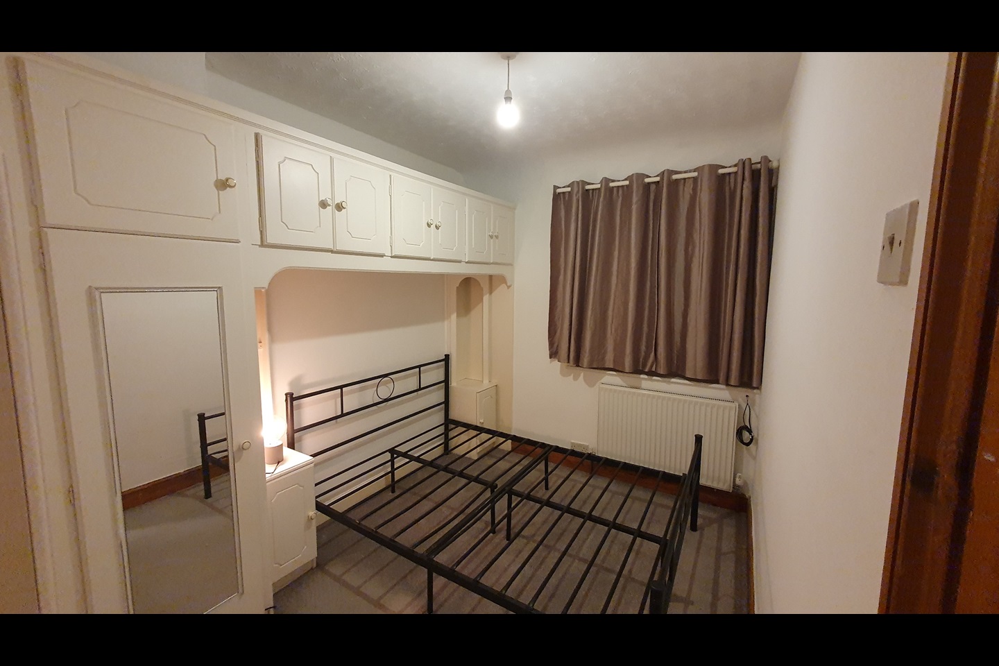 London 3 Bed End Terrace, Framlingham Crescent, SE9 To Rent Now for £1,985.00 p/m