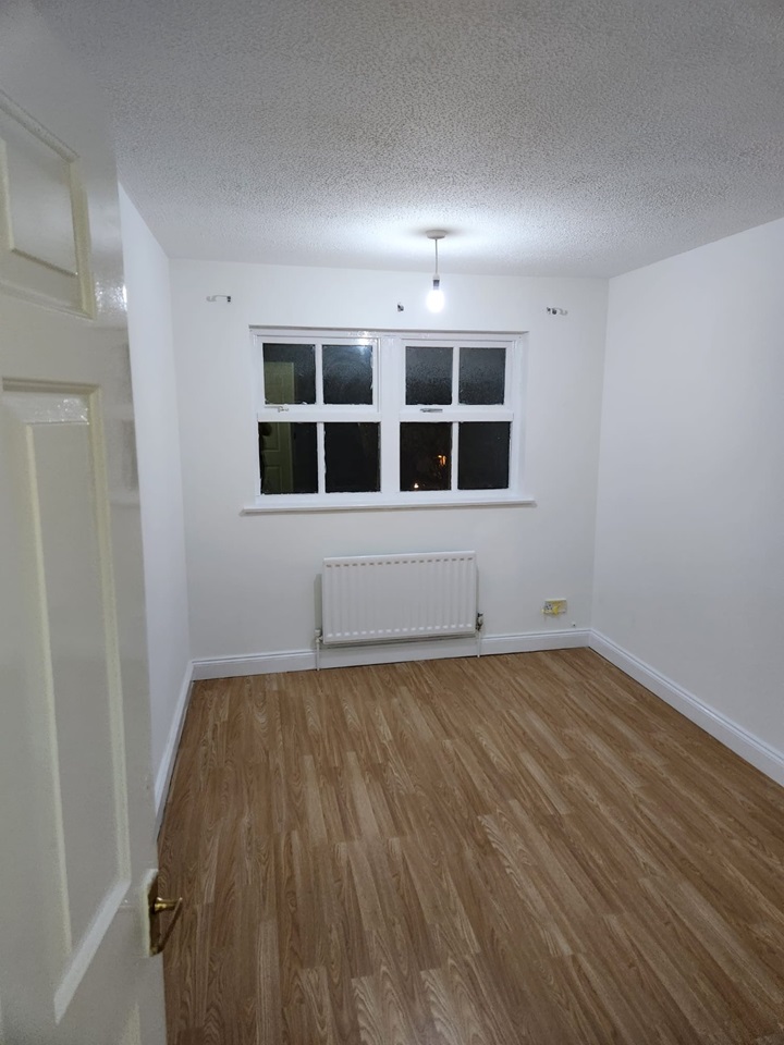 Oldbrook, Milton Keynes 4 Bed SemiDetached House, Rhodes Place, MK6