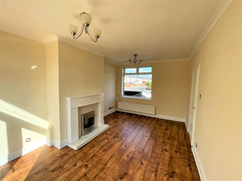 Thornaby, StocktonOnTees 3 Bed Terraced House, Laburnum Avenue, TS17 To Rent Now for £750.