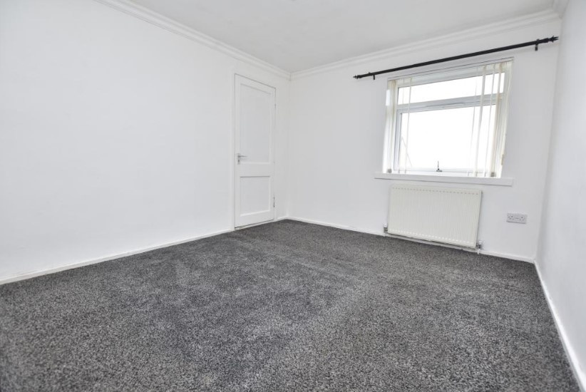 Greenock 2 Bed Flat, Kilcreggan View, PA15 To Rent Now for £495.00 p/m