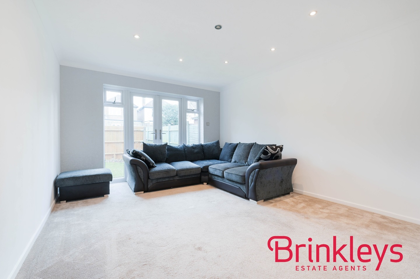 London 2 Bed Terraced House, Road, KT4 To Rent Now for £