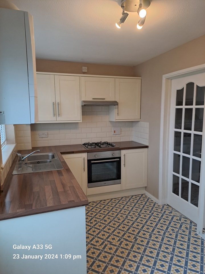 Saltash, Cornwall 2 Bed Terraced House, Babis Farm Mews, PL12 To