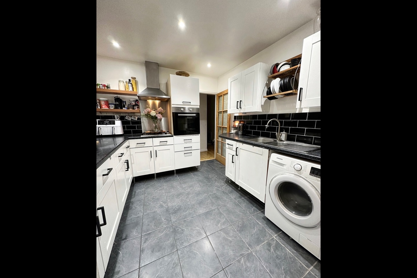 Weymouth, Dorset 3 Bed Weymouth, DT4 To Rent Now for £