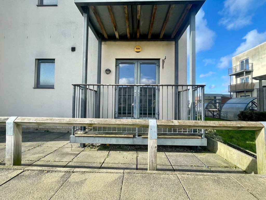 Welling 2 Bed Flat, Welling High Street, DA16 To Rent Now for £