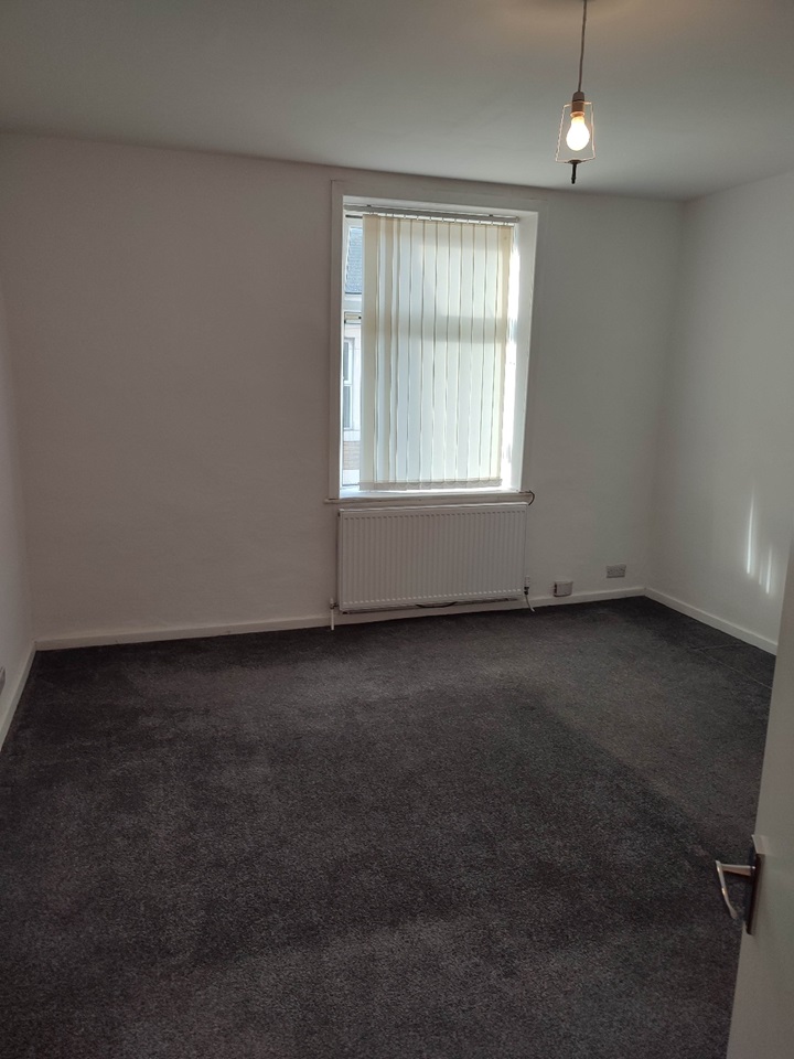 Burnley 2 Bed Terraced House, Eastham Street, BB10 To Rent Now for