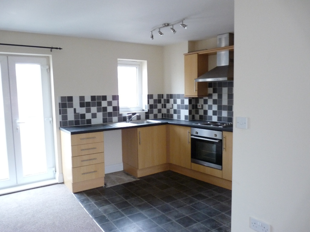 Gravesend 1 Bed Flat, South Street, DA12 To Rent Now for £975.00 p/m