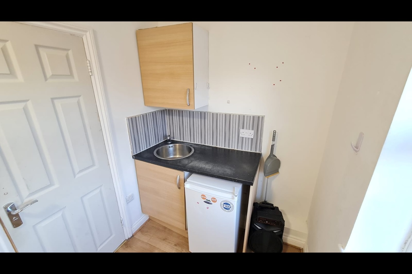 Neasden Willesden Brent London Studio Flat, Neasden Willesden Brent London, NW10 To Rent Now