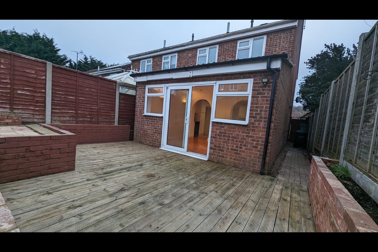Colchester 3 Bed SemiDetached House, Hillston Close, CO2 To Rent
