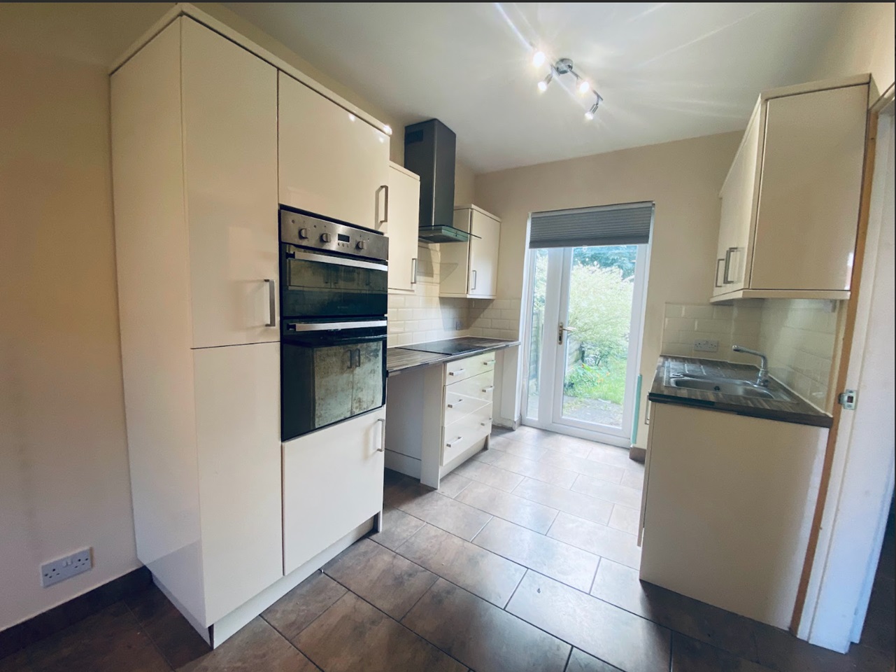 Eccles, Manchester 3 Bed Terraced House, Verdun Road, M30 To Rent