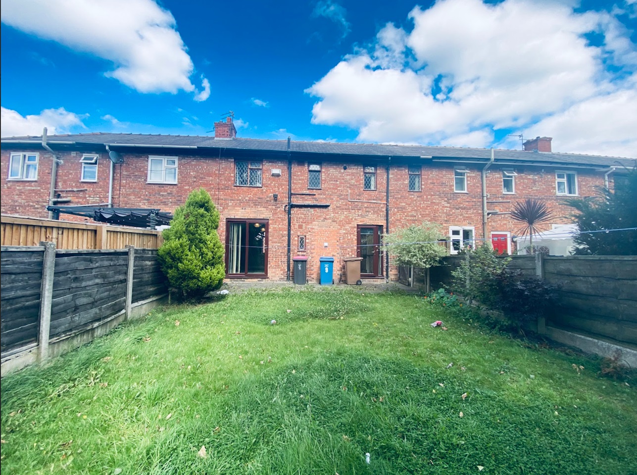 Eccles, Manchester 3 Bed Terraced House, Verdun Road, M30 To Rent
