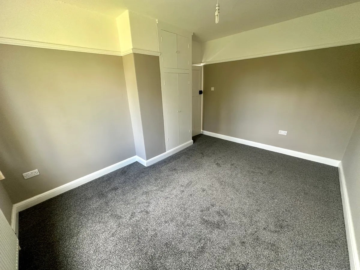 Doncaster 3 Bed SemiDetached House, Wentworth Road, DN2 To Rent