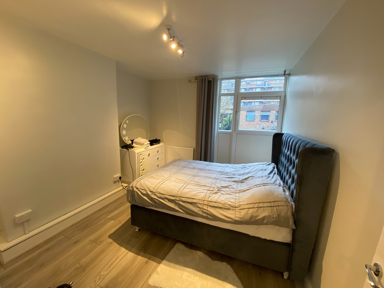 London 1 Bed Flat, Bletchley Court, N1 To Rent Now for £1,550.00 p/m