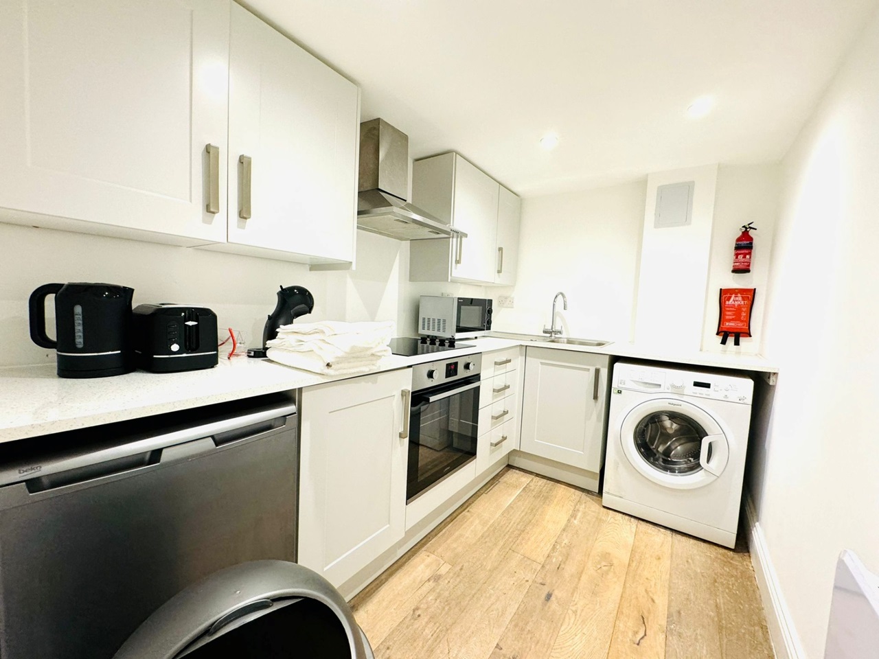 Kilburn Studio Flat, West Hampstead, NW2 To Rent Now for £1,350.00 p/m