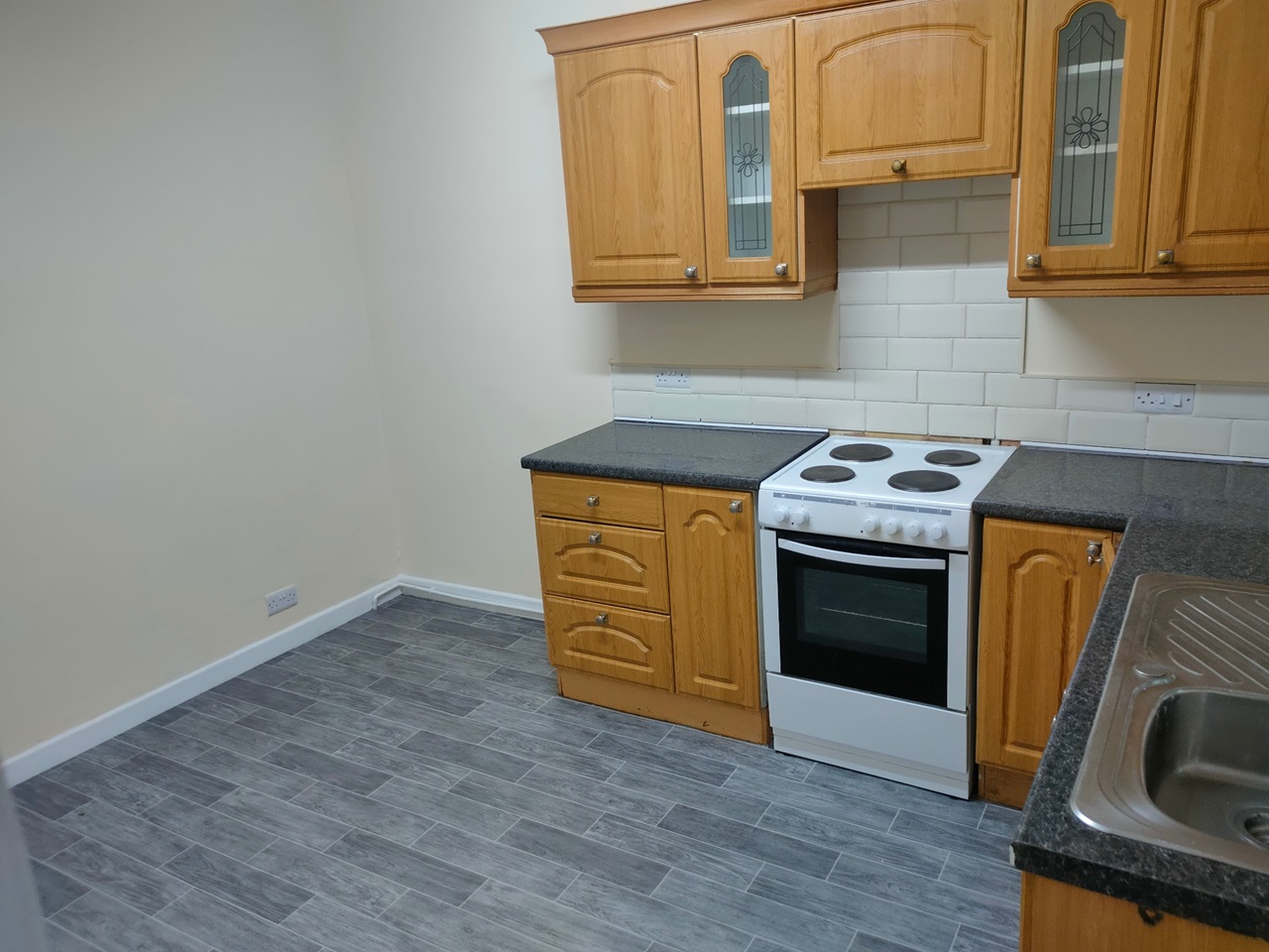 Sheffield 3 Bed Terraced House, Dundas Road, S9 To Rent Now for £