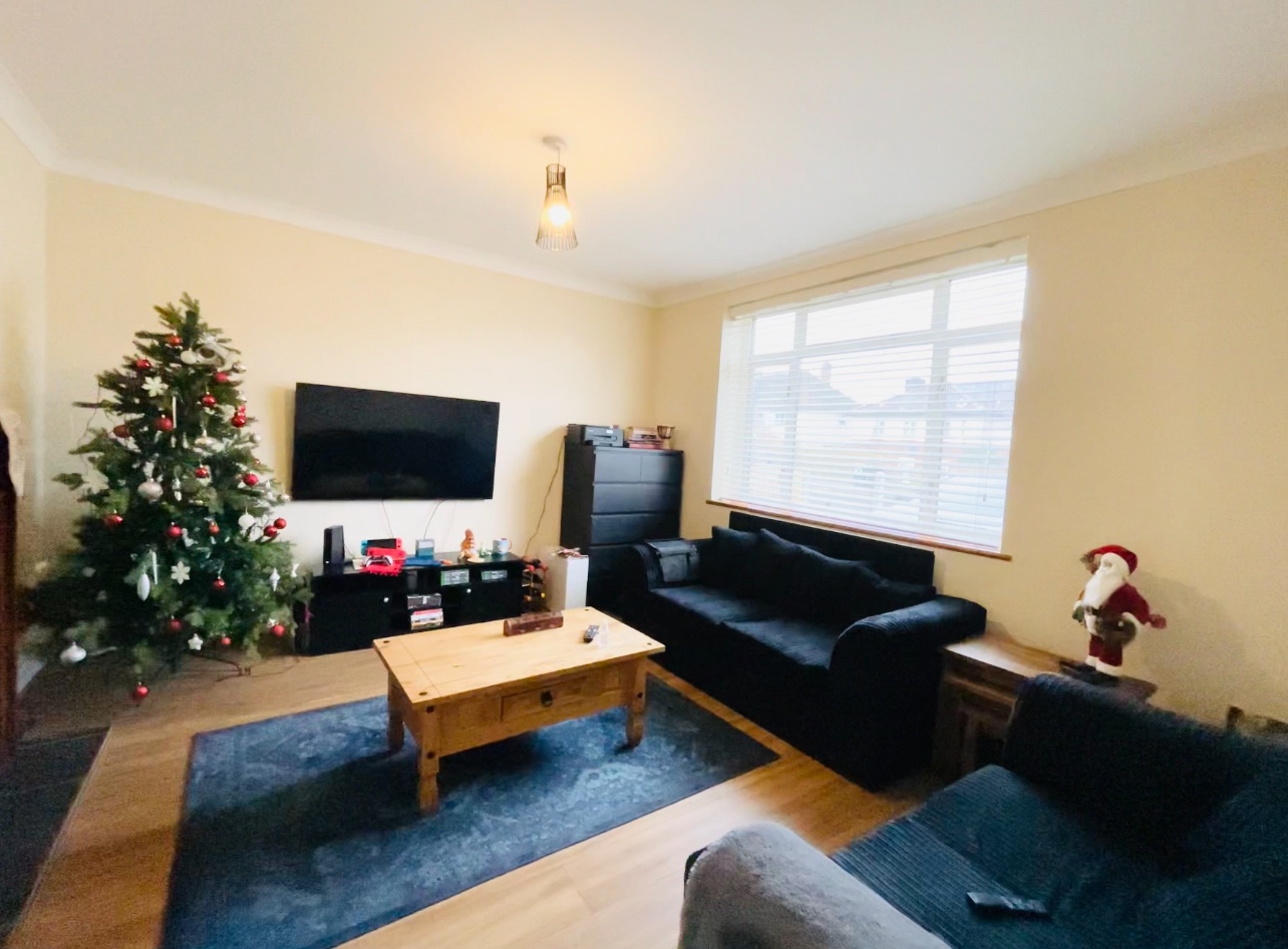 Orpington 3 Bed Terraced House, Chorley Wood Crescent, BR5 To Rent