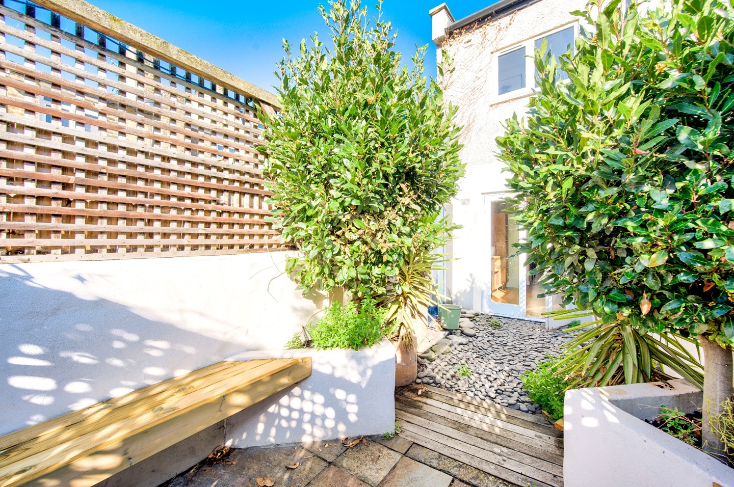 London 2 Bed Detached House, Combermere Road, SW9 To Rent Now for £2,750.00 p/m