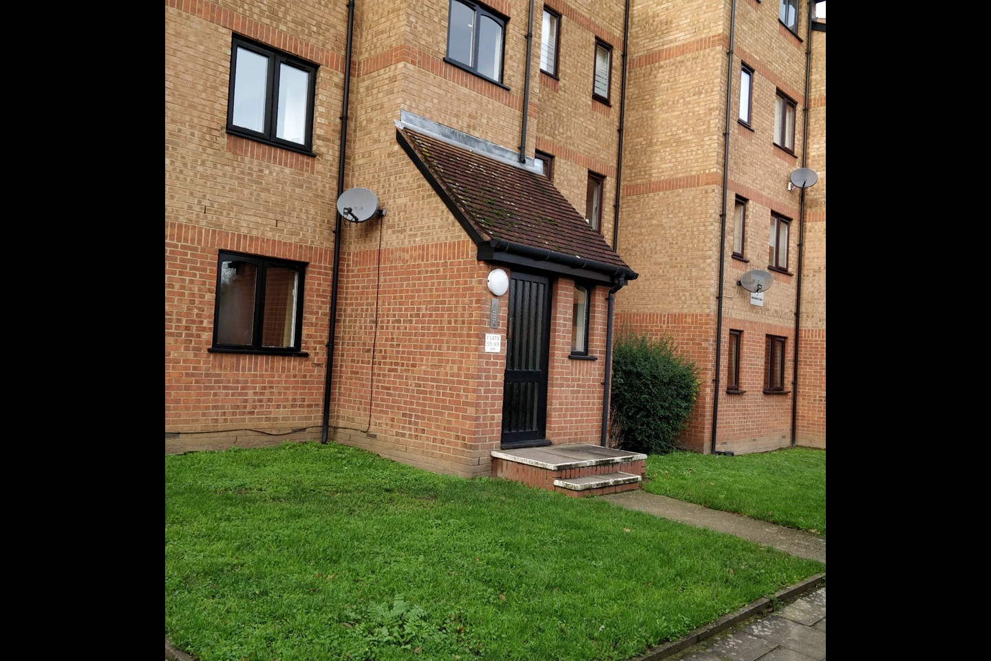 London 1 Bed Flat, Deptford, SE8 To Rent Now for £1,300.00 p/m