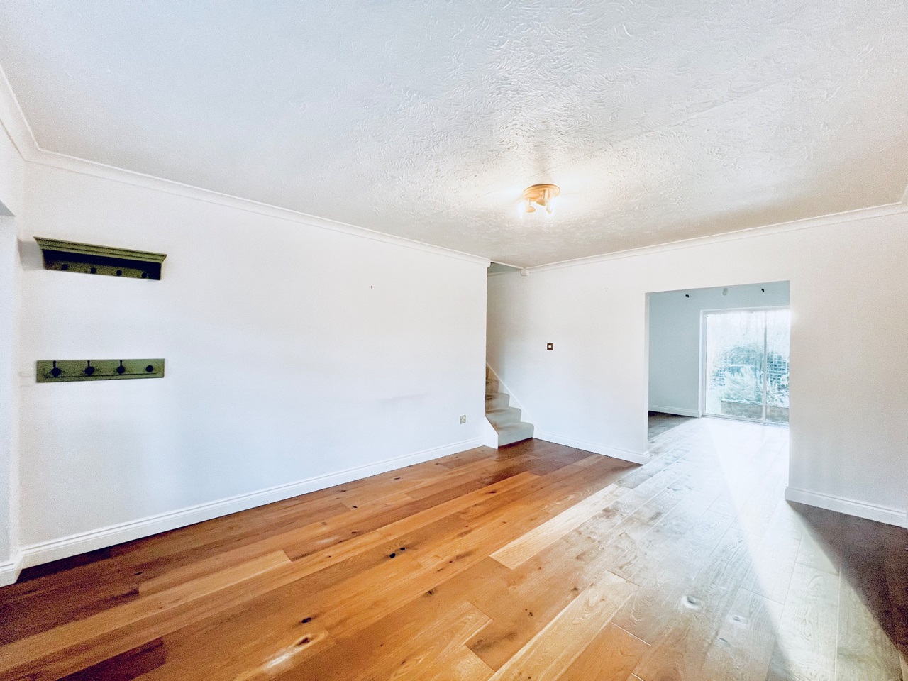 Frimley Green, Camberley 3 Bed SemiDetached House, Gresham Way, GU16