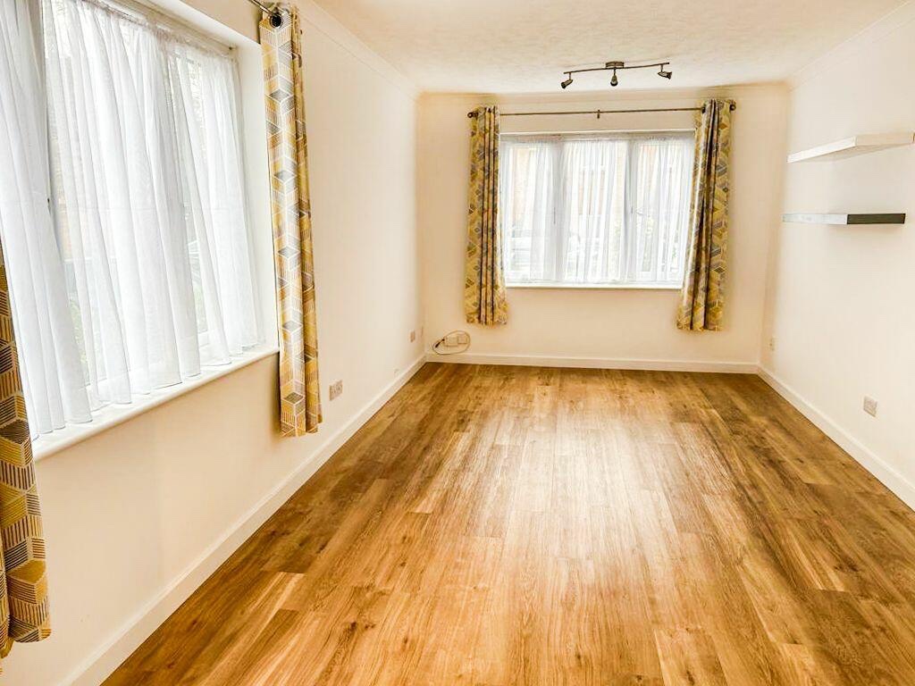 London 2 Bed Flat, Kipling Drive, SW19 To Rent Now for £1,750.00 p/m