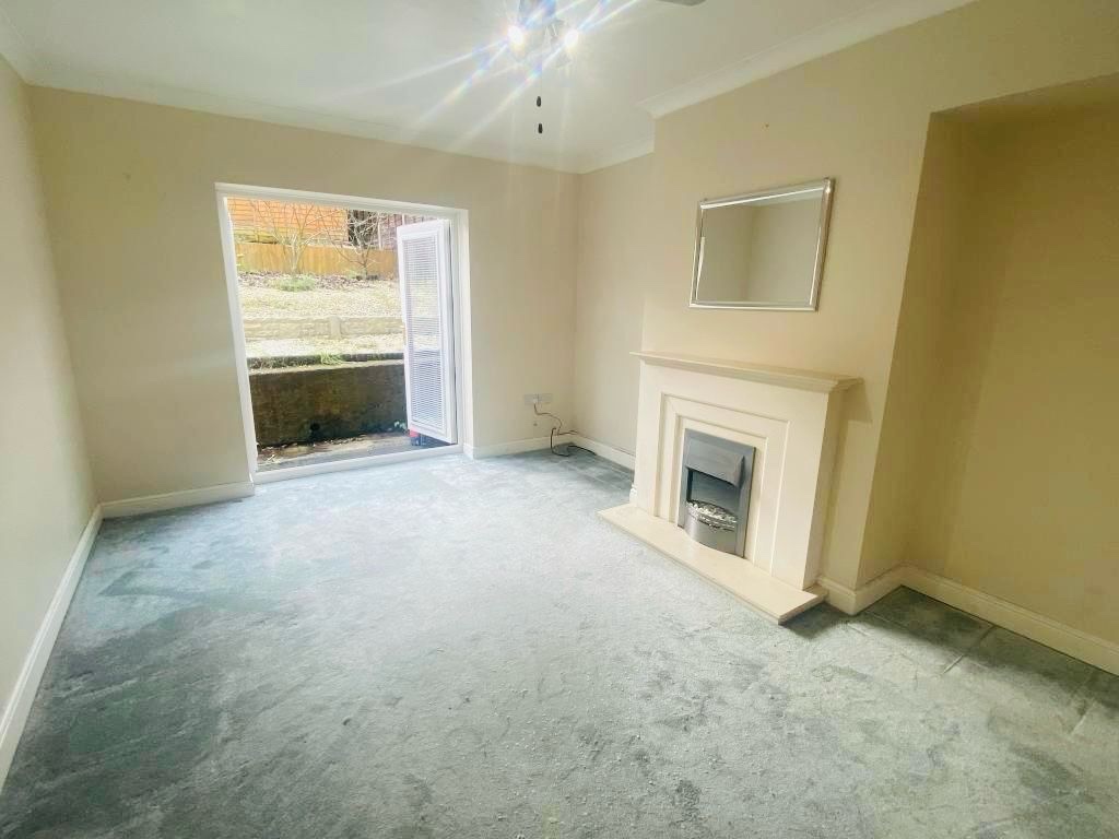 Tividale, Oldbury 3 Bed SemiDetached House, Mount Road, B69 To