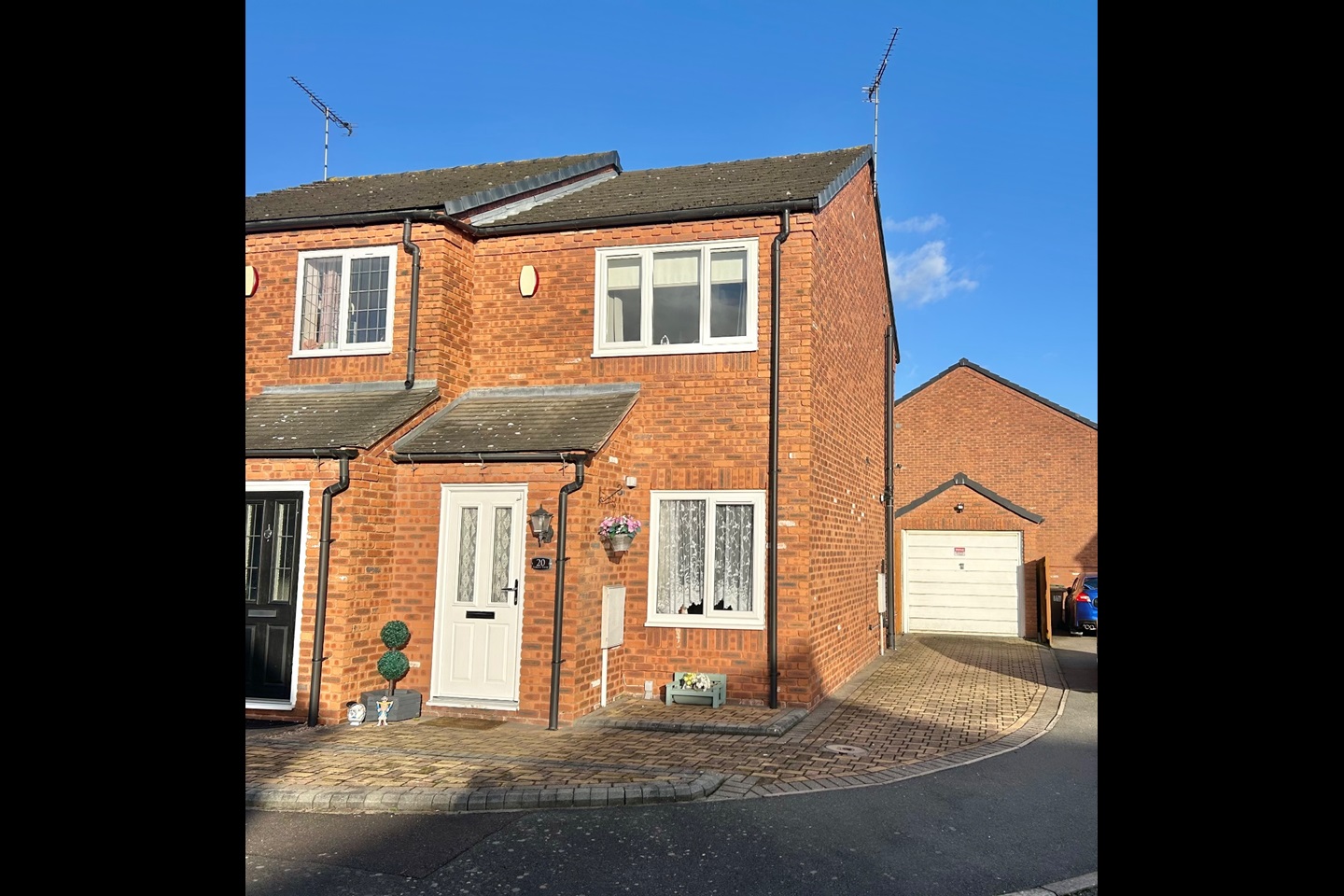 Overseal, Swadlincote 2 Bed SemiDetached House, Forest View, DE12