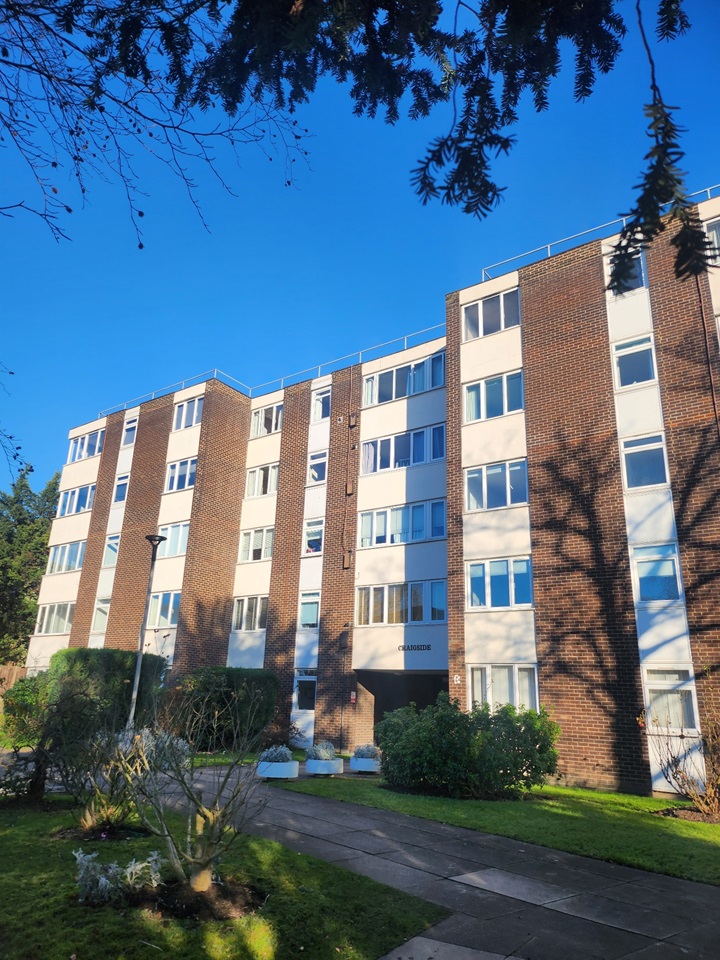 Kingston Upon Thames 2 Bed Flat, Craigside, KT2 To Rent Now for £