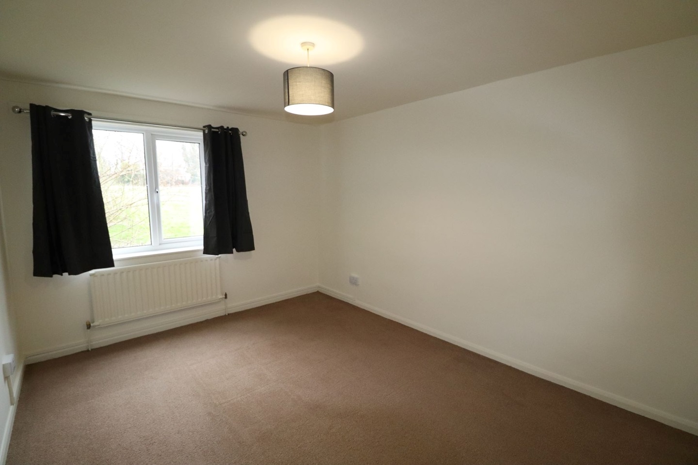 Northampton 1 Bed Flat, Chiltern Way, NN5 To Rent Now for £795.00 p/m