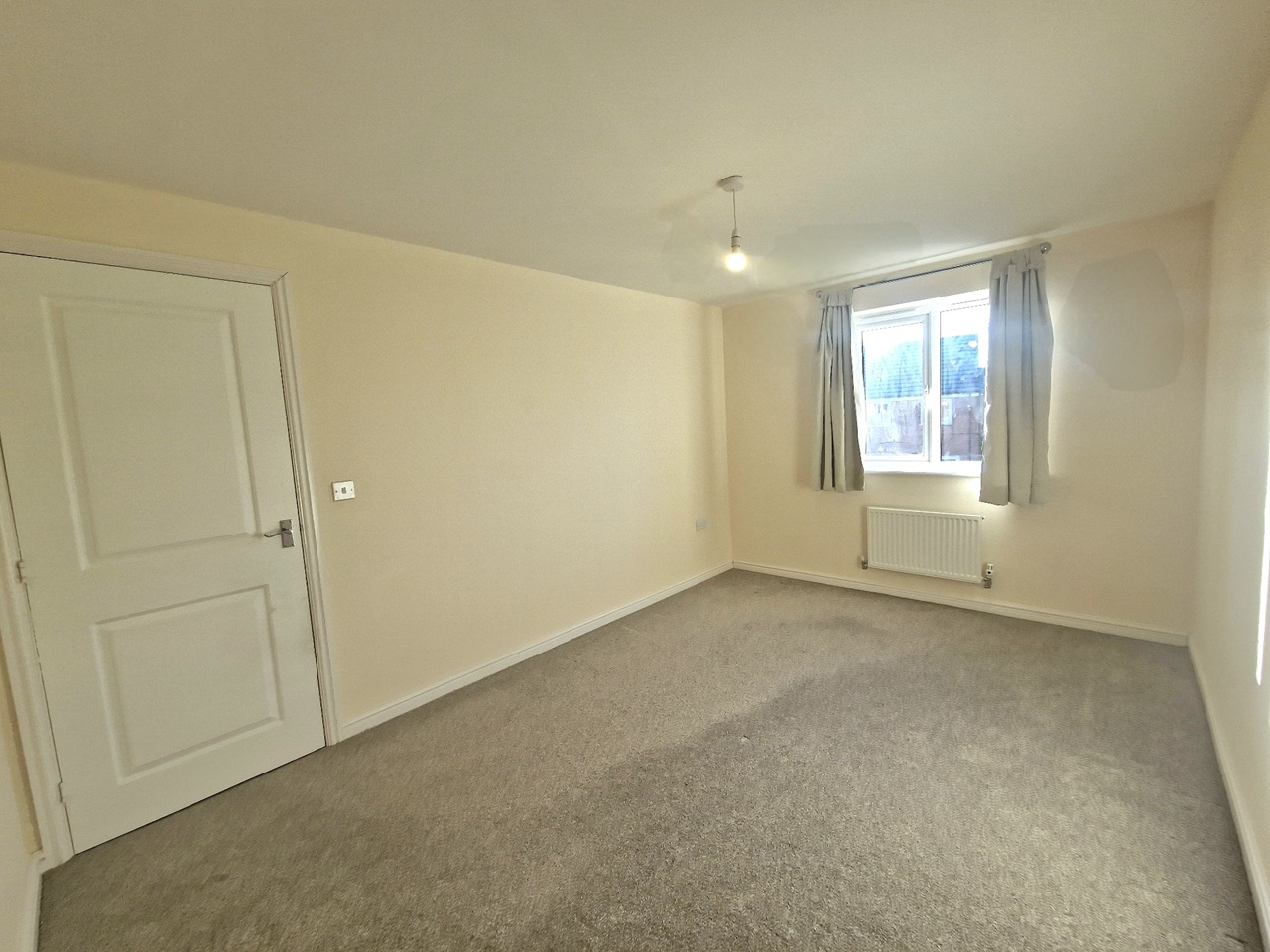 Lostock, Bolton 4 Bed Terraced House, Sky Lark Close, BL6 To Rent Now for £1,200.00 p/m