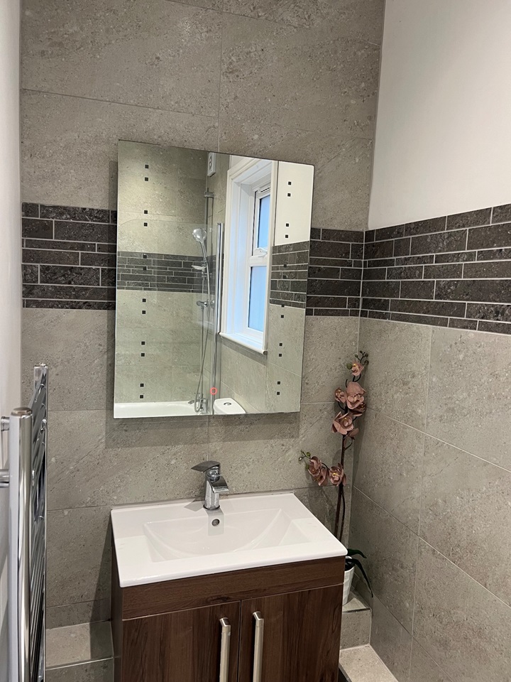 Godstone 3 Bed Flat, Godstone Road, CR8 To Rent Now for £1,775.00 p/m