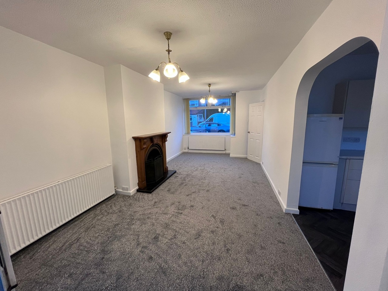 Prestwich, Manchester 3 Bed SemiDetached House, Edgeware Avenue, M25