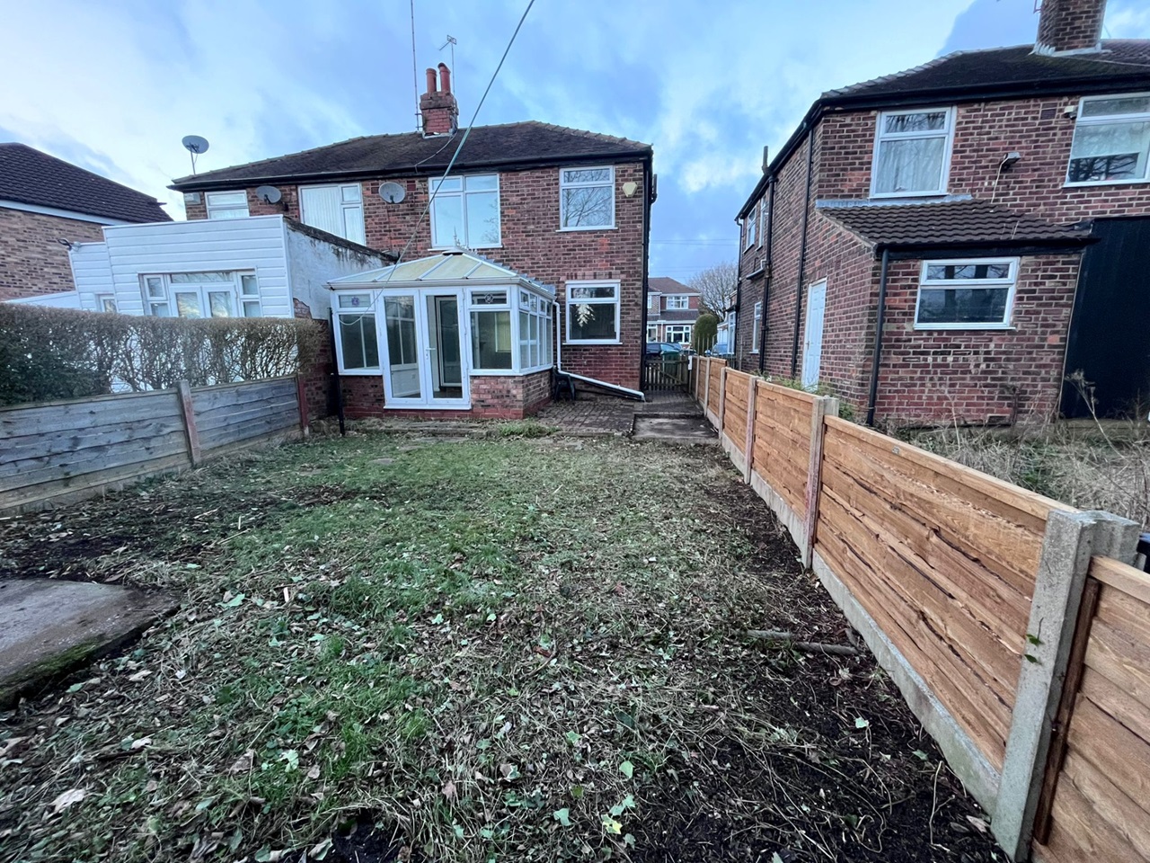 Prestwich, Manchester 3 Bed SemiDetached House, Edgeware Avenue, M25