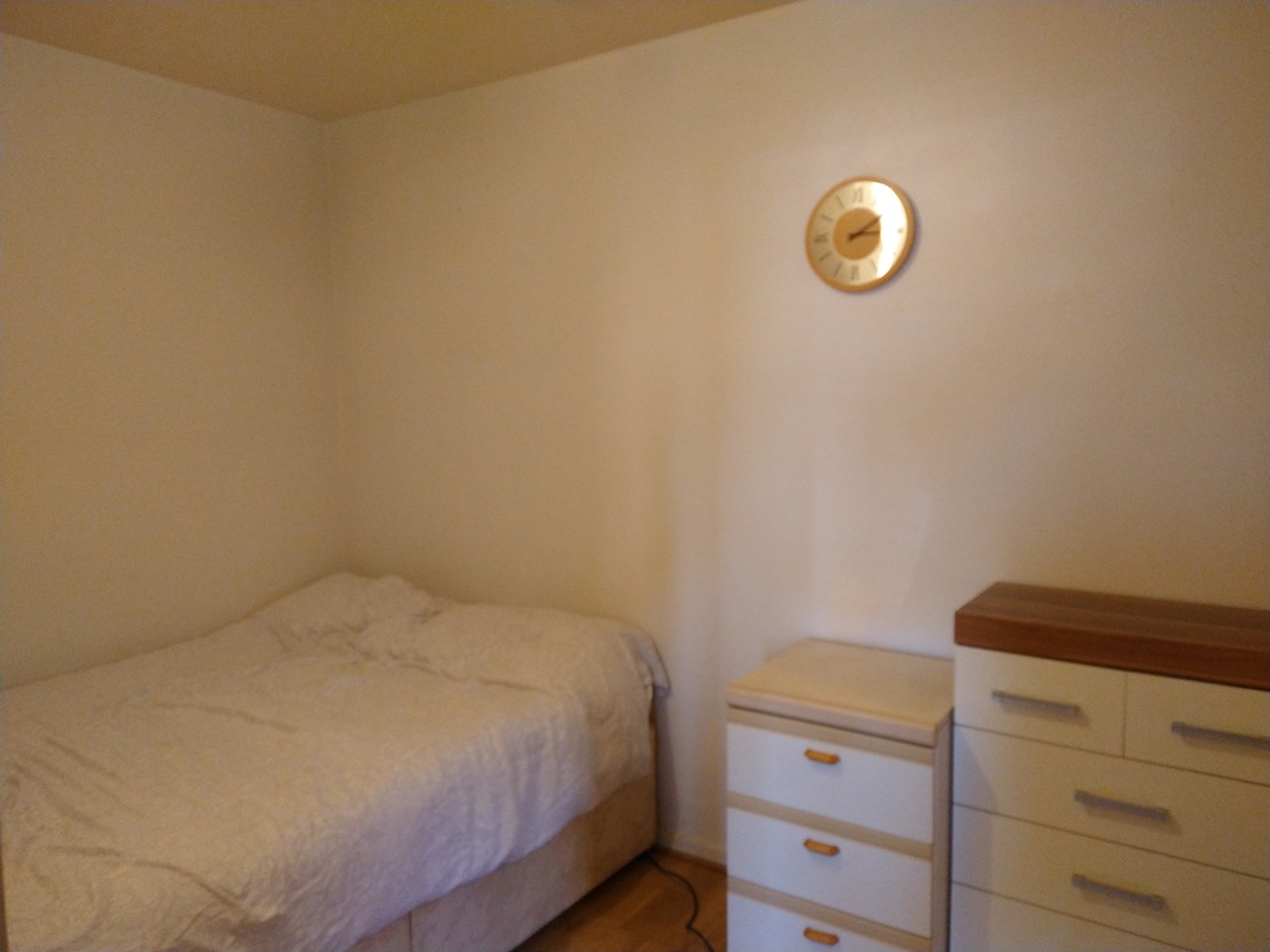 Slough 1 Bed Flat, Bader Gardens, SL1 To Rent Now for £995.00 p/m