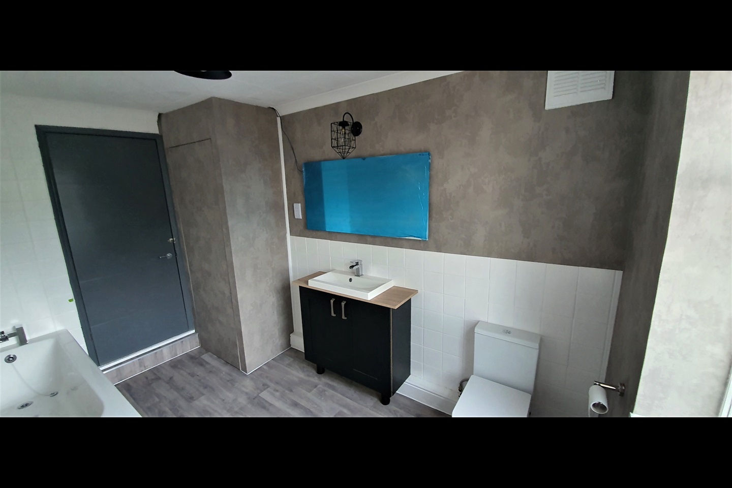 Newark 1 Bed Flat, Balderton Gate, NG24 To Rent Now for £625.00 p/m