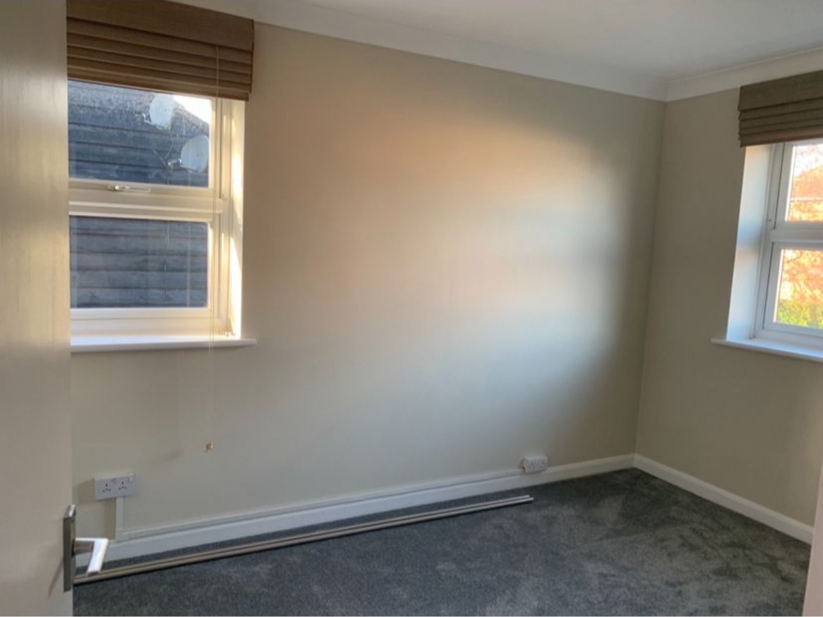 Maidenhead 1 Bed End Terrace, Simpson Close, SL6 To Rent Now for £