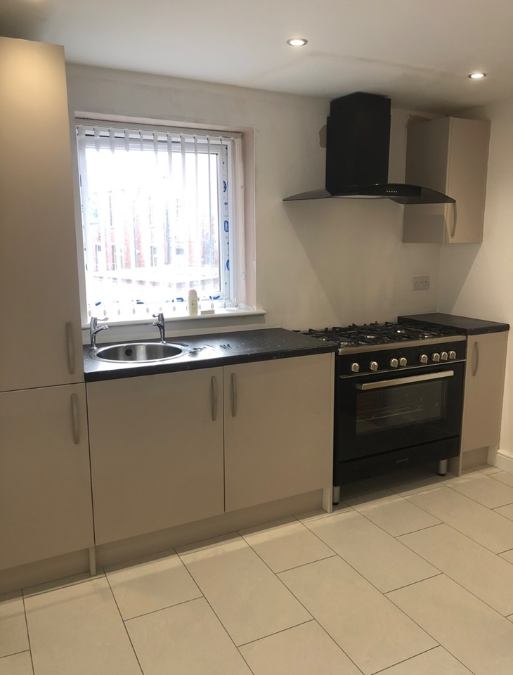 Elland 1 Bed Flat, Elland, HX5 To Rent Now for £495.00 p/m