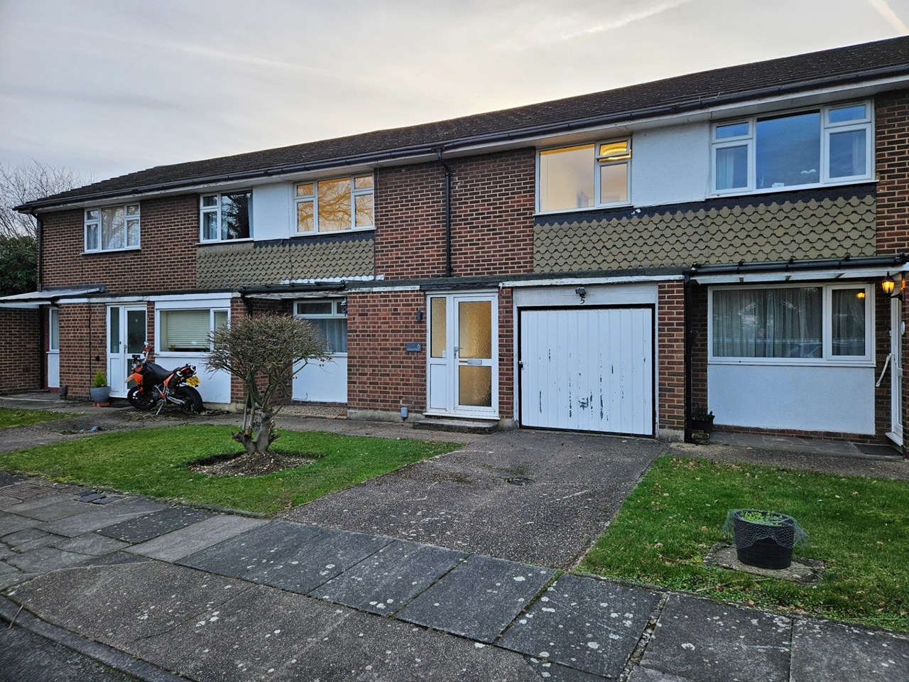 London 2 Bed Flat, Southgate, N14 To Rent Now for £2,100.00 p/m