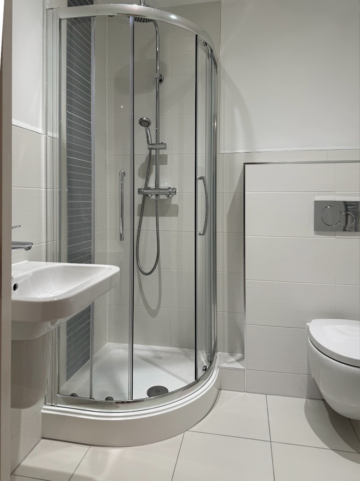 Chelmsford 2 Bed Terraced House, Hardy Close, CM1 To Rent Now for £