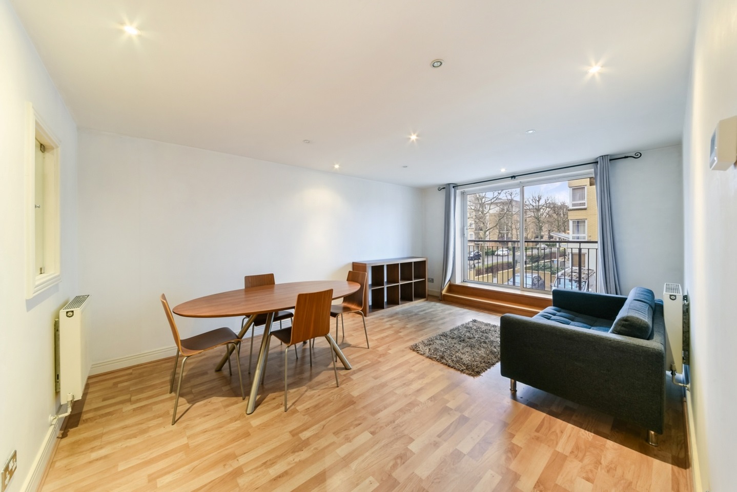 London 2 Bed Flat, Studley Court, E14 To Rent Now for £2,296.67 p/m